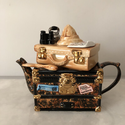 SWINESIDE CERAMICS African Safari Trunk Teapot Made in England 7”x