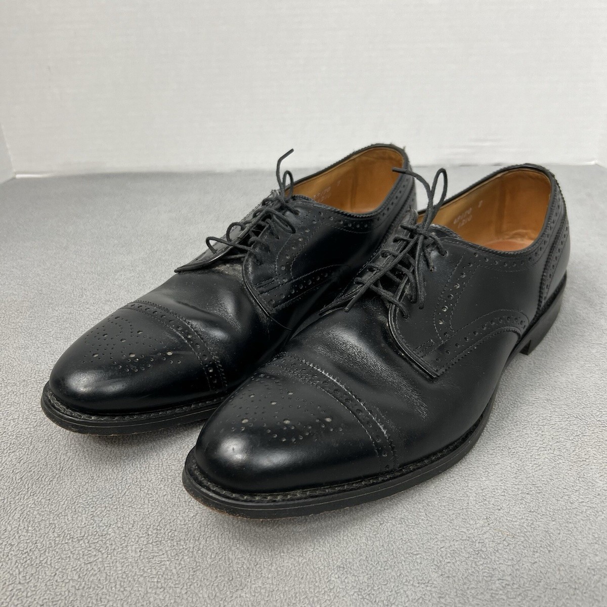 ALLEN EDMONDS Sanford Brogue Cap Toe Derby Black Allen Edmonds Sanford Oxford Black Leather Dress Shoe 10.5 B  main image 3