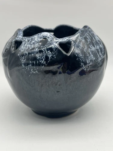 Vintage VAN BRIGGLE Philodendron Leaf Vase/Bowl Blue / black  Art Pottery Signed