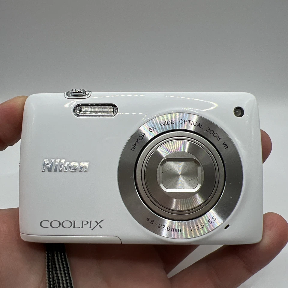 Nikon Coolpix S4300 16.0MP+2 Batteries,Charger,SD Card+ SD Phone Reader #407 - Image 2 of 4