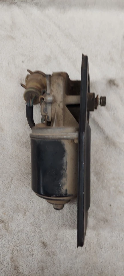 79-83 TOYOTA PICKUP TRUCK HILUX Windshield Wiper Motor OEM NIPPON DENSO ROUND Foto 4 de 4