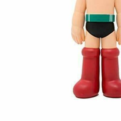 Tezuka Osamu Works Figure Series Astro Boy Eye Closing Ver. PVC