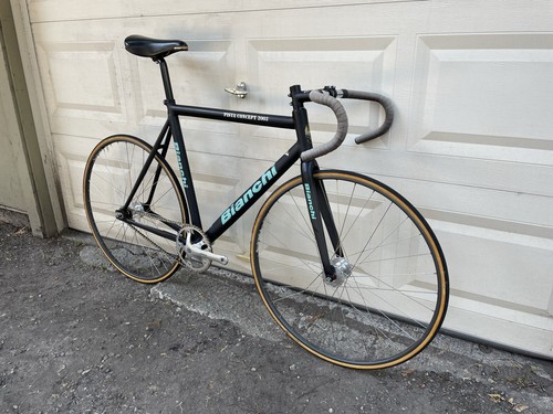 Bianchi 03 Pista Concept - Picture 2 of 12