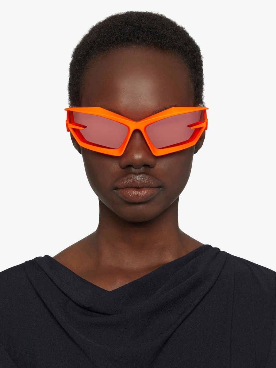 【関税込み】Givenchy オレンジ Giv Cut サングラス Givenchy Giv Cut GV40049I 43C Wrap Sunglasses Matte Orange