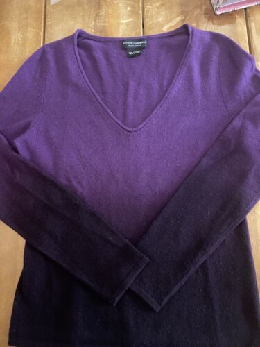 Sutton Purple Ombre Cashmere V-neck Sweater Size M - image 1