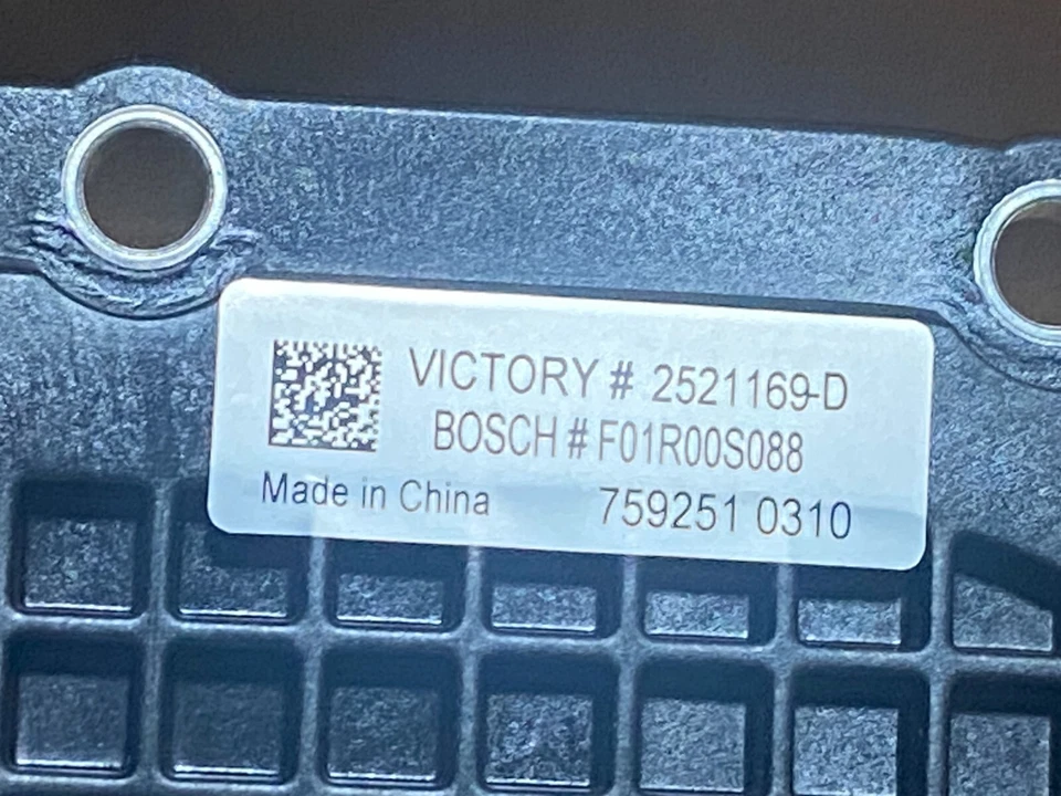 Victory 摩托车 2521169-D 燃油泵 博世 F01R00S088 -- 全新 原始设备制造商 — 第 2/4 张图片