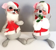 PAIR OF 1971 ANNALEE MOBILITEE 12