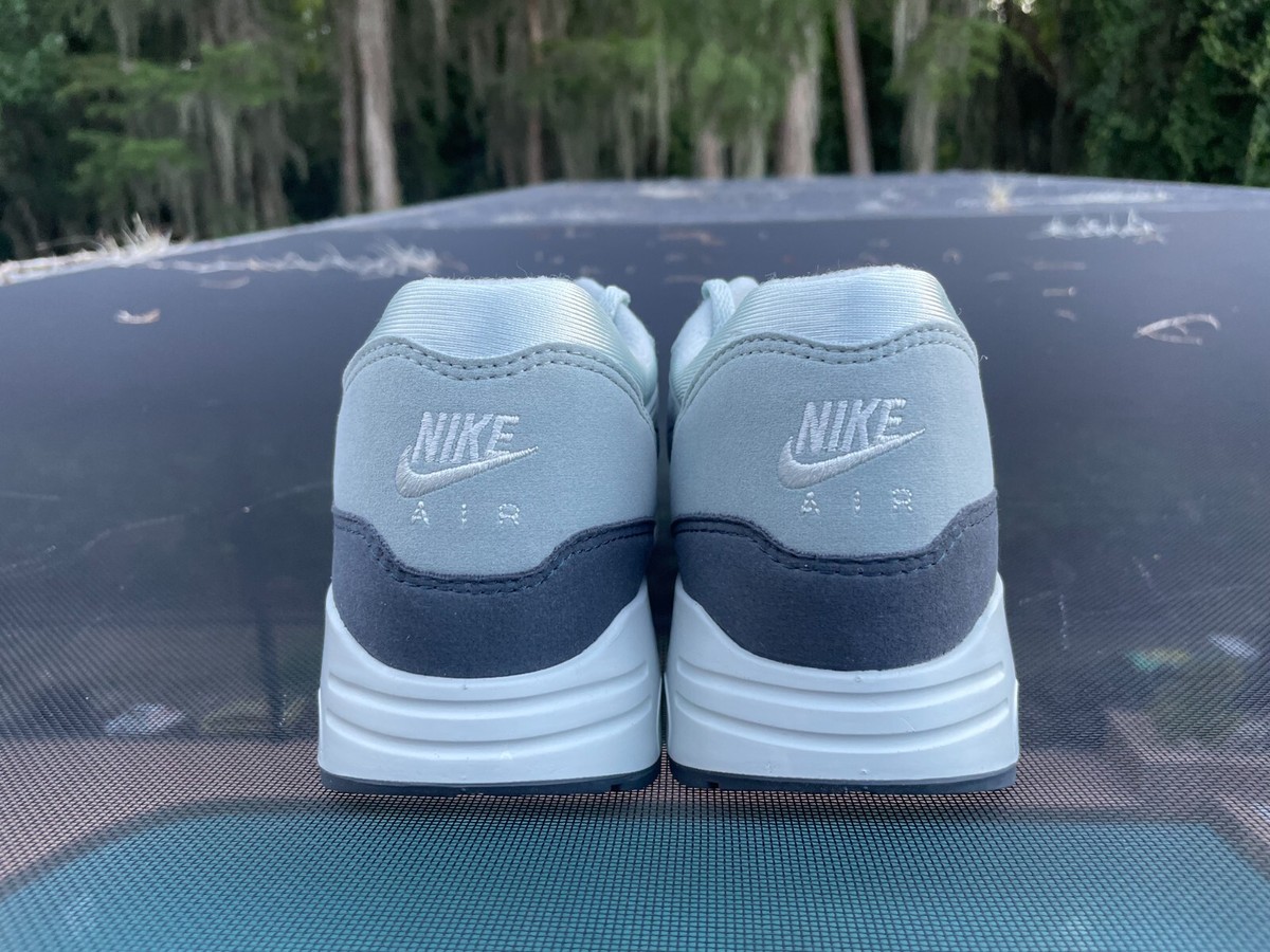 Size 10.5 - Nike Kids of Immigrants x Air Max 1 '86 OG Big Bubble