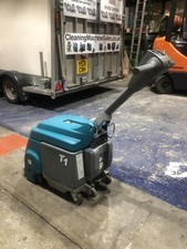 Tennant T1 Scrubber Dryer. Refurbed. New battery. ONLY 150 HOURS  Fab Machine. 