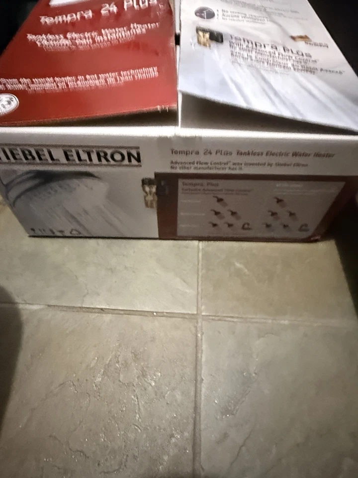 Calentador de agua eléctrico Stiebel Eltron Tempra 24 Plus Premium sin tanque Foto 3 de 4