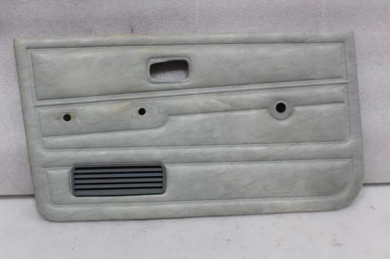 1980 1981 1982 1983 VOLKSWAGEN RABBIT PICKUP LEFT DRIVER DOOR TRIM PANEL GRAY - Image 2 of 4