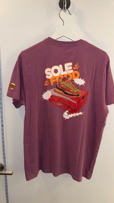 Nike Sole Food Burger Graphic T-Shirt Maroon Size L