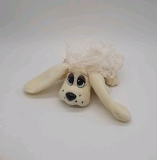 Vintage 1995 Galoob Pound Puppies White Bride Puppy Dog Plush w/ Gown Dress Veil