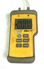 UEI TEST INSTRUMENTS Digital Manometer EM201B