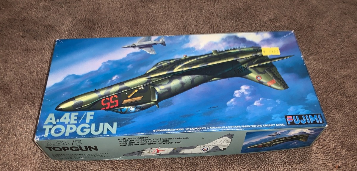 Fujimi A-4E/F Top Gun 1/72 Model Kit Unused with Box