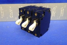 EATON HEINEMANN JA3S-W3-A-0015-03E CIRCUIT BREAKER 15 AMP 250V NEW OLD STOCK NOS