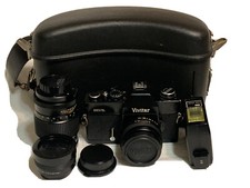 VIVITAR 220/SL 35MM SLR CAMERA BUNDLE