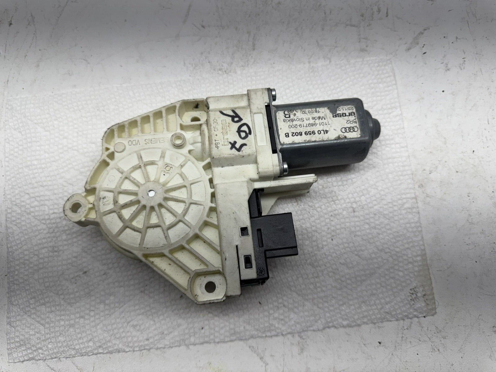 Picture 1 of 6