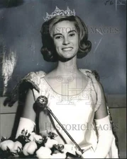 1966 Press Photo Audrey Lee Chance, Queen Cotton XIII at a festival - noo05182