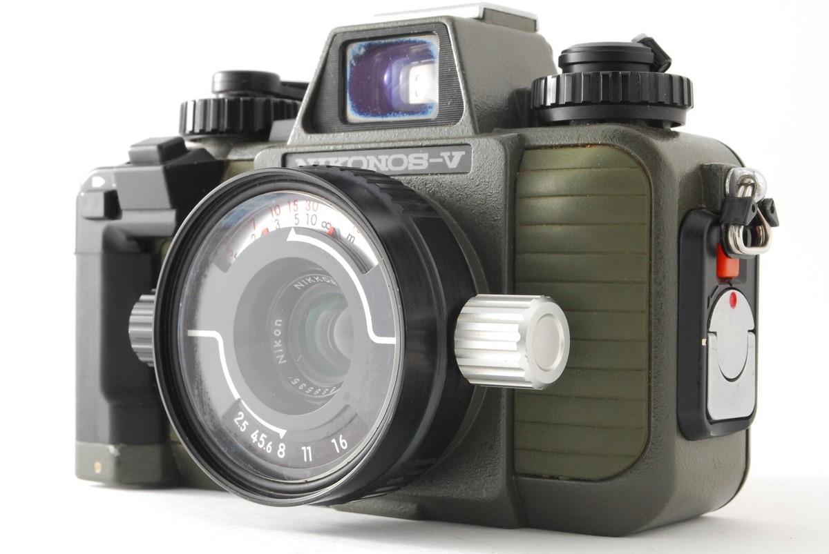 良上品 ニコン ニコノスV 35mm F2.5 NIKONOS V グリーン Near MINT
