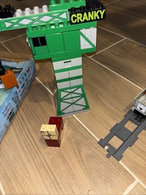 Lego Duplo Thomas and Friends #3301 Cargo Loading Cranky - Damaged Box-