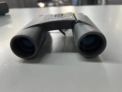 Olympus 8X22 RC II Binoculars Weatherproof Field 7.8 - Image 1 of 4