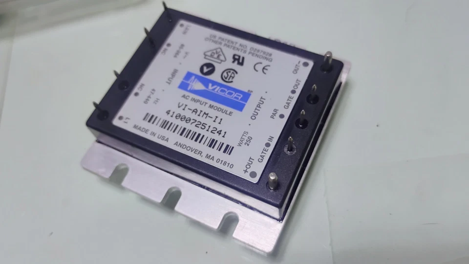 Seven New Vicor VI-AIM-C1 AC Input Modules 85-264 VAC Input 47-440Hz  - Image 2 of 4
