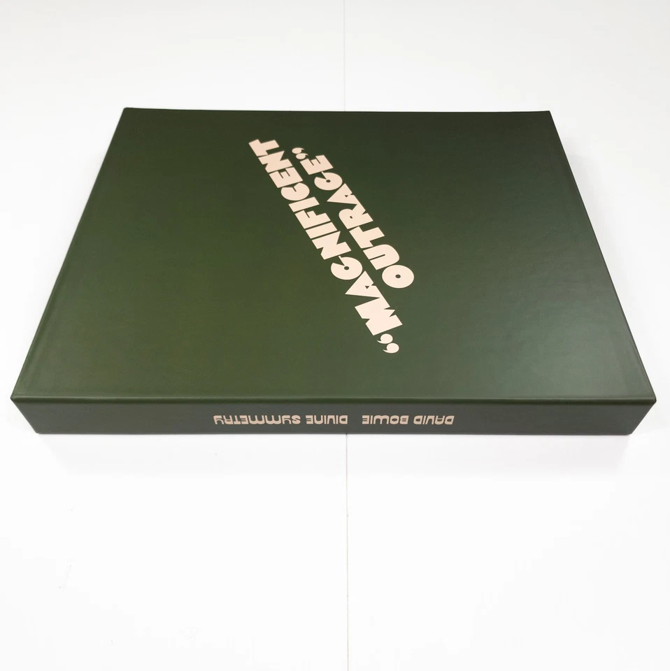 David Bowie Divine Symmetry Box Set | 4 CD + Blu-Ray + 100-S. Buch | Parlophone - Bild 4 von 4