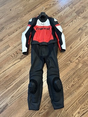 Dainese Mirage Lady Leather 2PC Suit Size 23 Short Red/White/Black