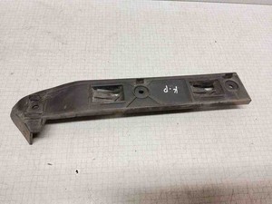 VW BORA Stoßstangenhalter vorne links 1J5807183B 1.90 Diesel 2002 32540488