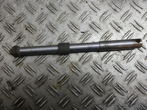 BMW R45,R65 EZ:78 Hinterachse mit Büchse hinten 68652