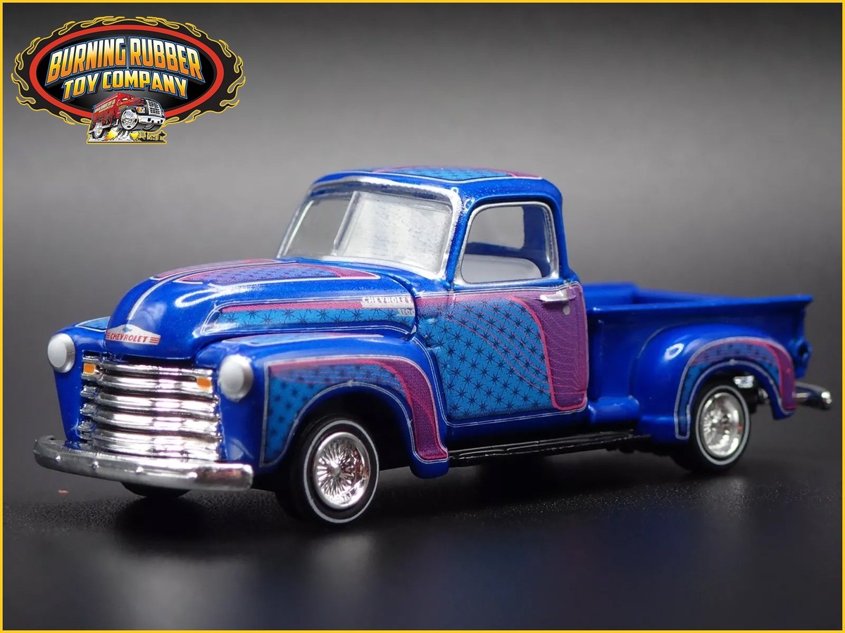 1947-1953 CHEVY CHEVROLET PICKUP TRUCK BLUE 1:64 SCALE DIORAMA