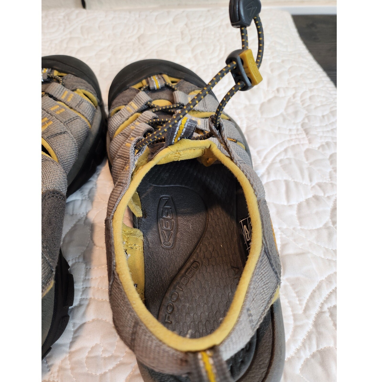 Sandali Keen Newport H2 uomo taglia 7 grigi punta chiusa outdoor escursionismo scarpe acqua