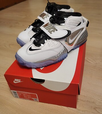 NIKE W AIR ADJUST FORCE 2023 EUR 37,5 WHITE/METALLIC SILVER-BLACK