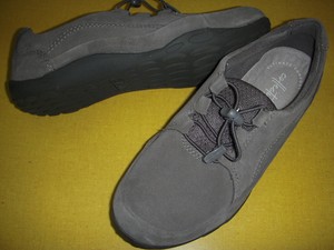 bungee lace shoes