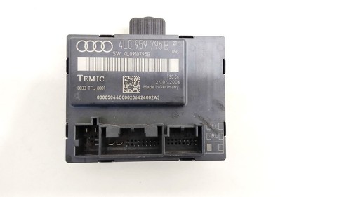 Audi Q7 2008 Door control relay (DOOR CONTROL UNIT MODULE ECU )  4 #1212818-25
