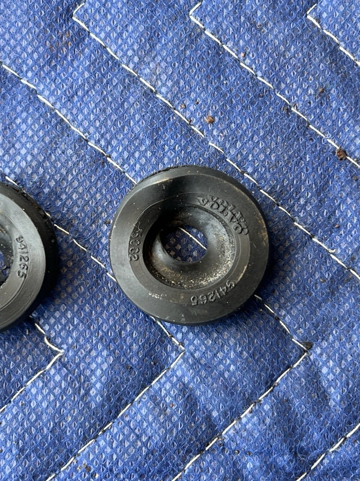 1986-1993 Volvo 240 244 245 Parking Brake Cable To Body Grommet Pair OEM #3668E - Image 2 of 4