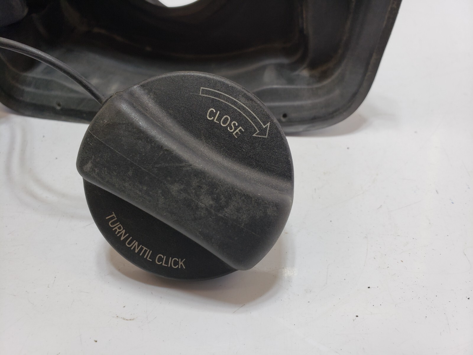 ✅ 10-14 OEM Rolls Royce Ghost RR4 Fuel Gas Tank Flap Filler Cover Gray NOTE*
