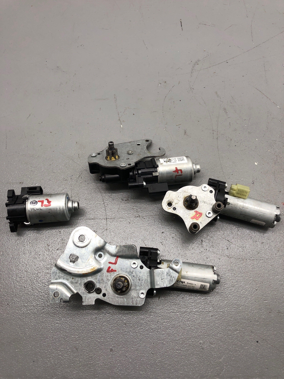 2014-2020 BMW I8 FRONT LEFT SEAT MOTOR SET OF 4 OEM 2015 2016 2017 2018 2019