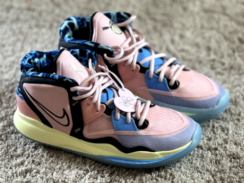 Nike Kyrie Infinity Valentine's Day - Size 10 - New with box