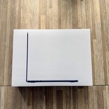 2025 Apple MacBook Air M4 13 inch 512GB Model A3240 Empty Box With Inserts