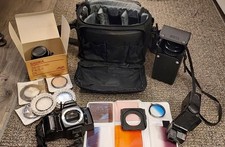 Minolta Maxxum 3xi 35mm SLR Film Camera 2 Lenses, Flash, Filters, Tamrac Bag