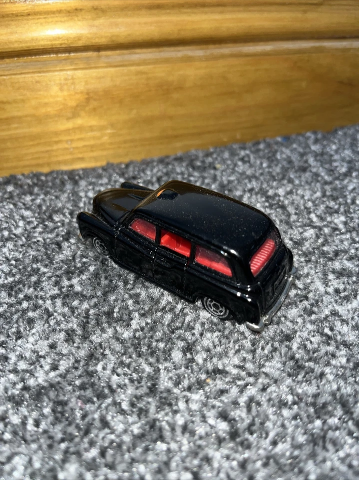 Used Corgi Toys Whizzwheels  Austin London Taxi-Cab Heavy Duty Diecast Model - Image 3 of 4