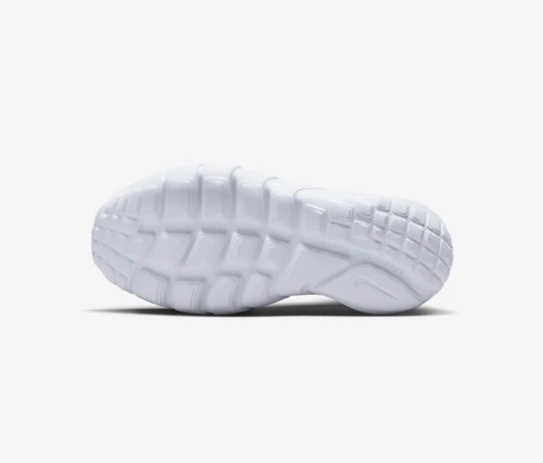 NIKE FLEX RUNNER 2 (TDV) unisex taglia 4C nero/oro nuovo con scatola - Foto 4 di 6
