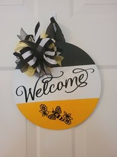 Handmade Bumble Bee Custom Wreath