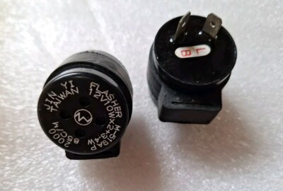E6. Yamaha Bws MBK Booster Spirit Naked Cw 50 Rs Ng Blinker Relay