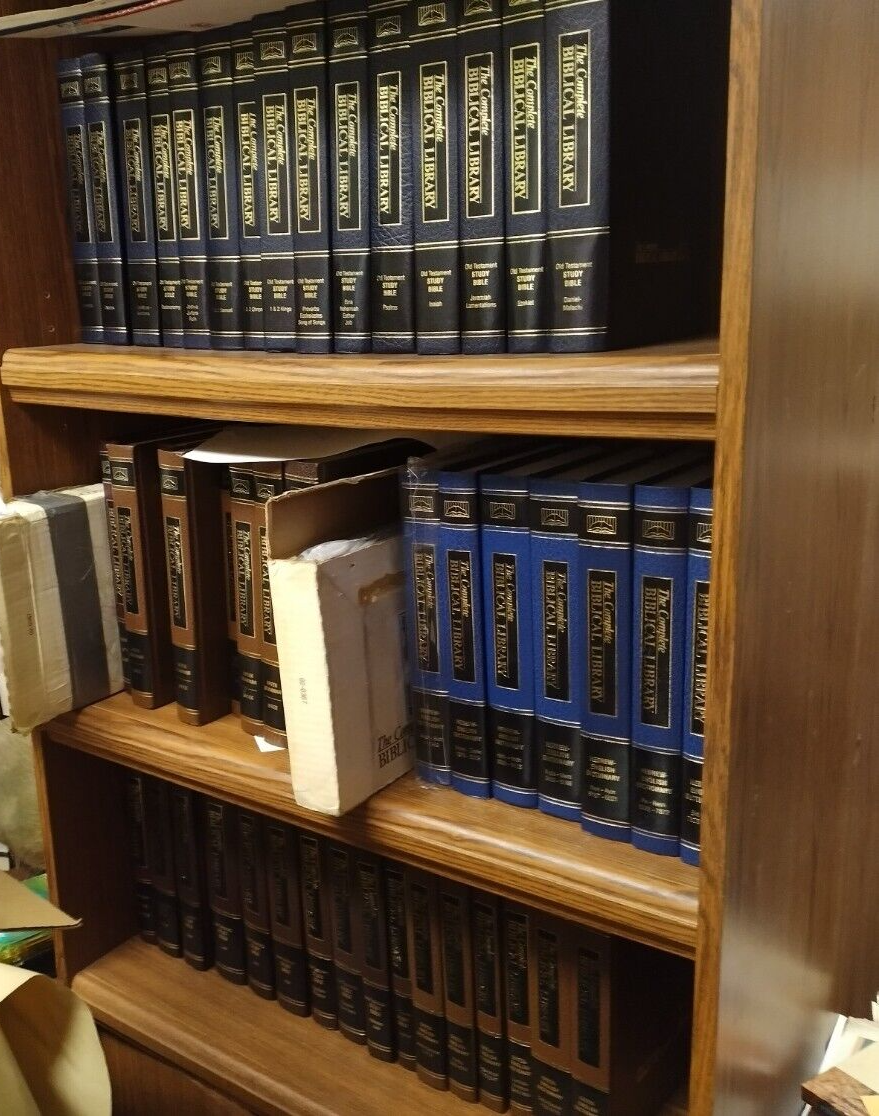 洋書 The Old Testament Library Old Testament Library - WJK Books