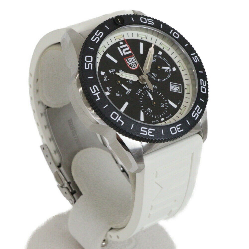 LUMINOX Pacific Diver Chronograph 3140 Series 3141 Day Date LUMINOX Pacific Diver Chronograph 3140 Series 3141 Day Date