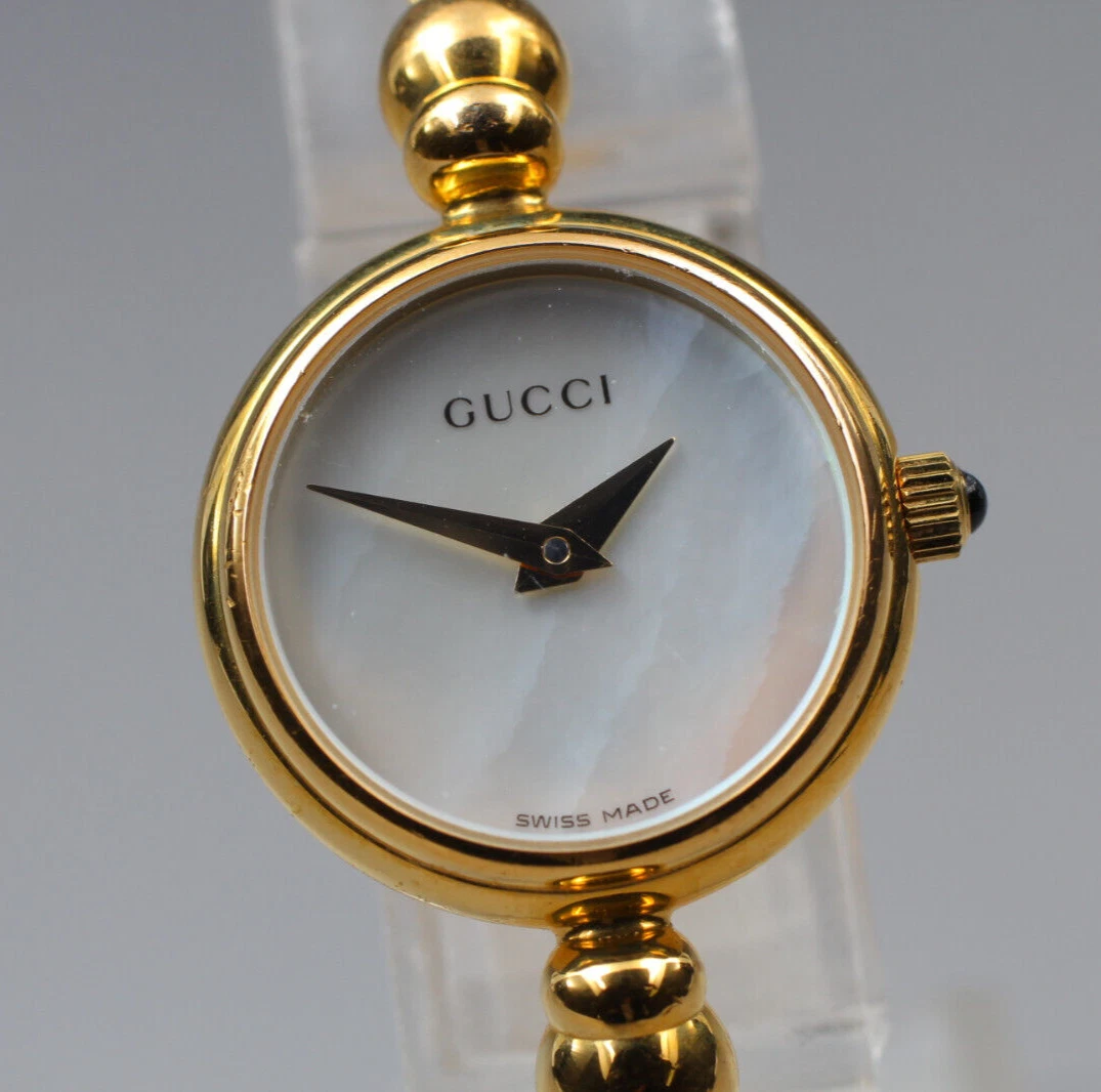 [Presque comme neuve] Montre à quartz pour femme GUCCI 2700,2,2 L cadran blanc du JAPON