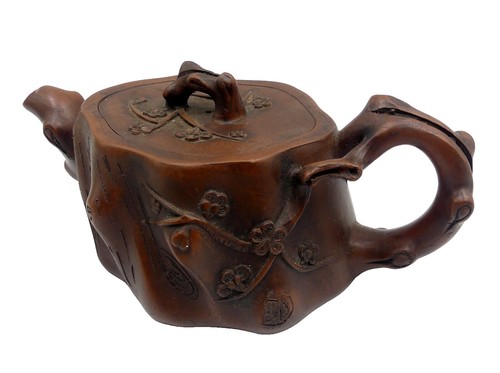 Chinese Yixing Zisha Clay Handmade Exquisite Lettering Teapot